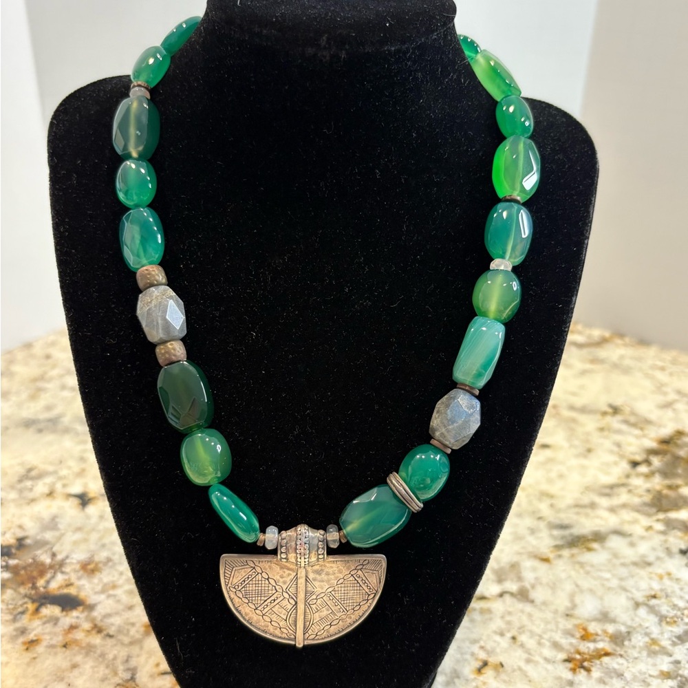 Silpada Rio de Janeiro Green Agate Beaded Necklace with Sterling Silver Pendant